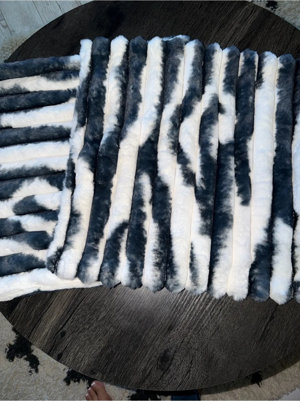 Plush Striped Accent Pillow Covers - White and Dark Blue